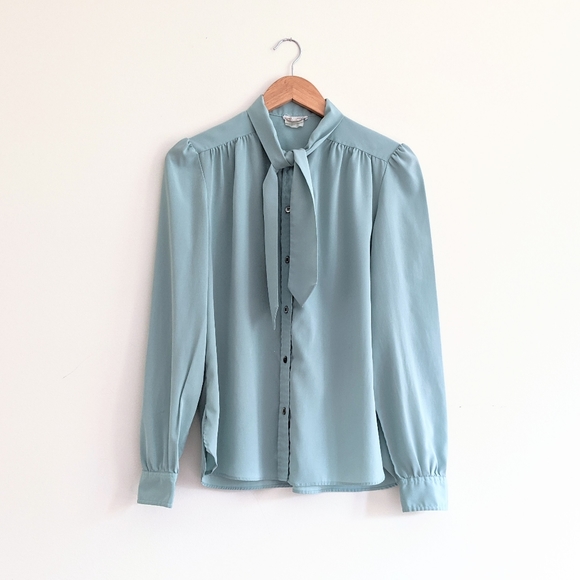 Vintage Tops - Vintage Seafoam Secretary Blouse